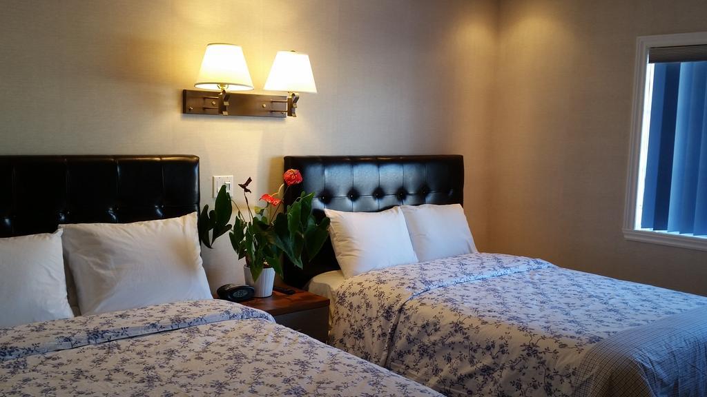 Au Doc Motel Repentigny Ruang foto
